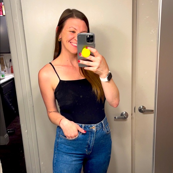 Meet your Posher, Sarah - Picture 1 of 1